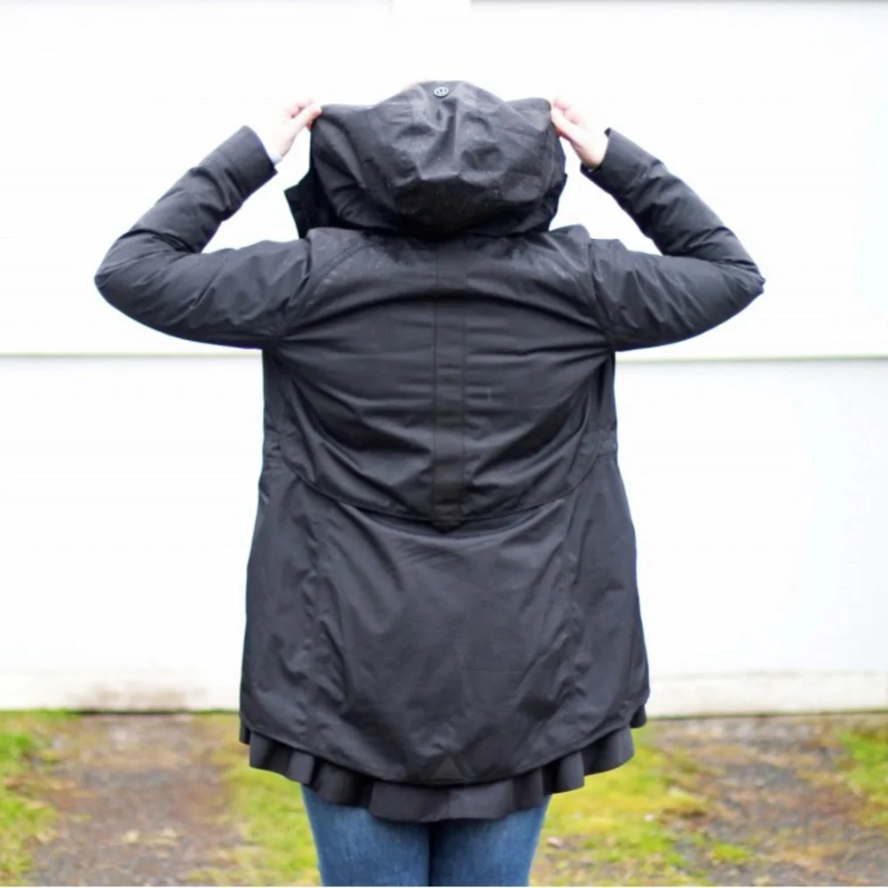 Lululemon Four The Helluvit Jacket Black / Dandy Digie Multi Size 10